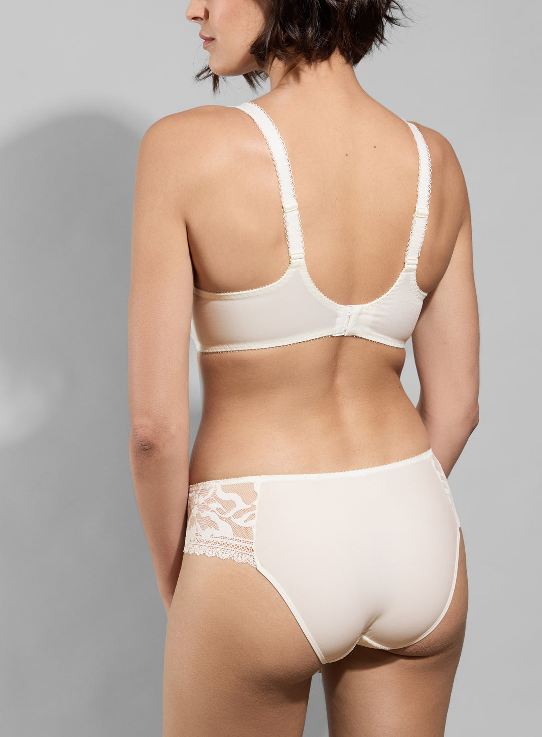 Empreinte - Leia Brief Natural